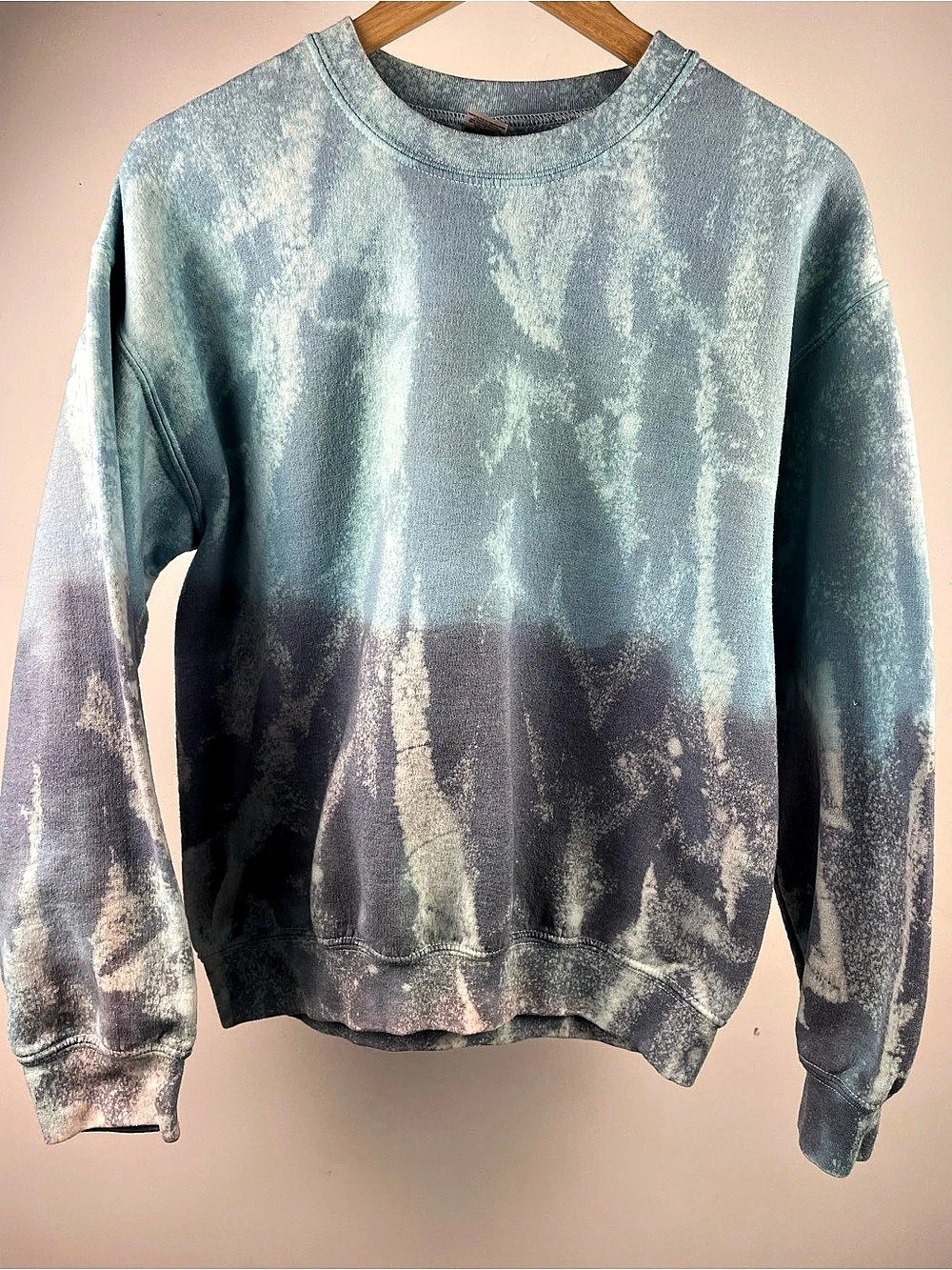 ✨ Custom Gildan Bleach Dyed Grunge Ombre Crewneck Sweatshirt ✨Oversized Medium